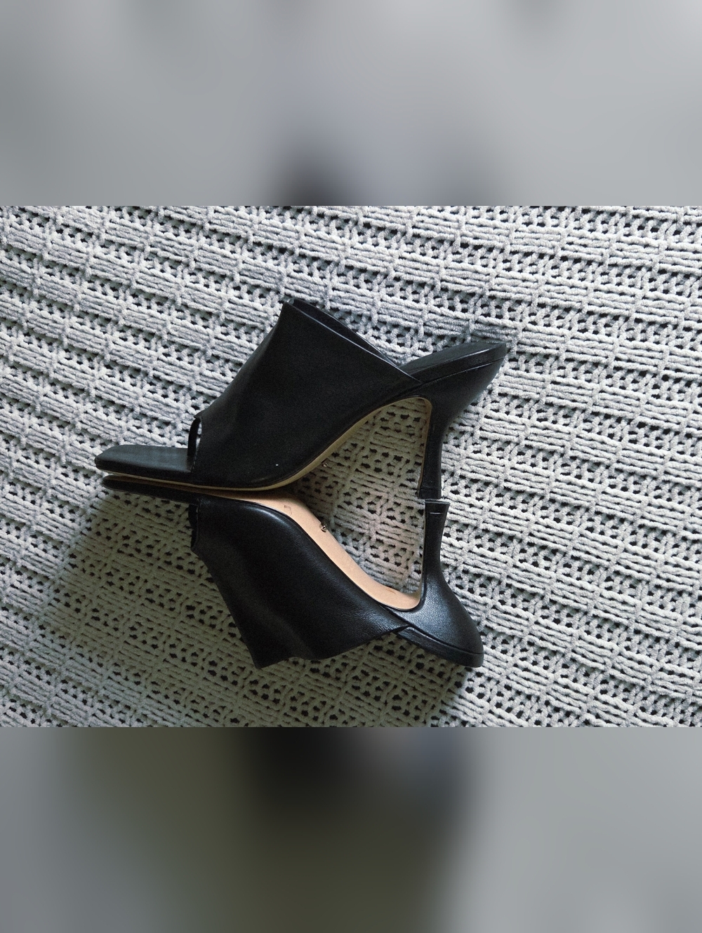 Tony Bianco Black Leather Sandal Size 7 - Picture 3 of 10